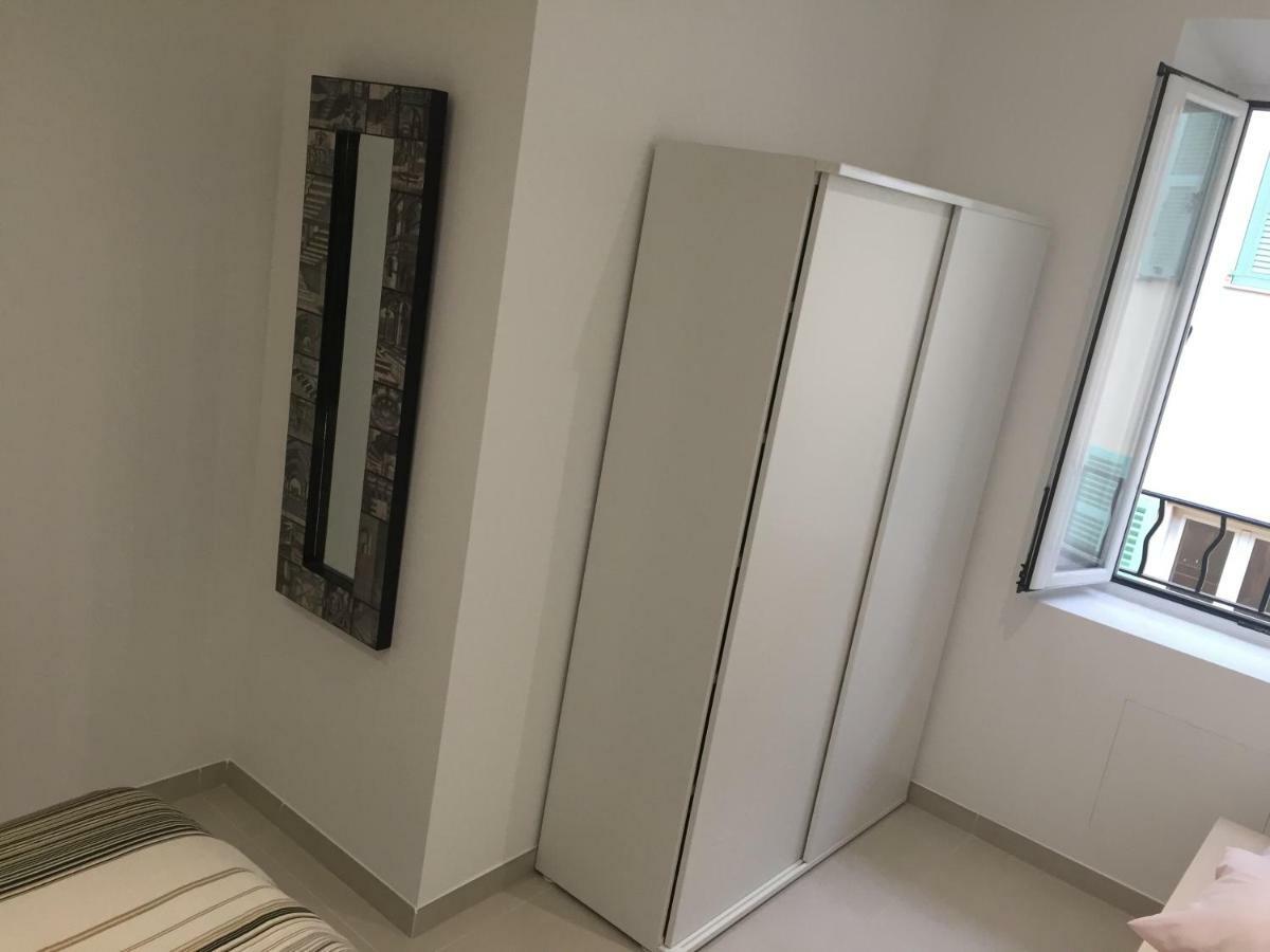 Menton 2 Pieces Climatise A Cote De La Plage Rue Palmaro 외부 사진