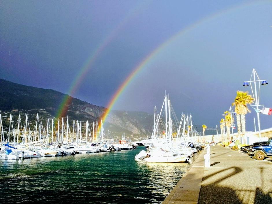 Menton 2 Pieces Climatise A Cote De La Plage Rue Palmaro 외부 사진